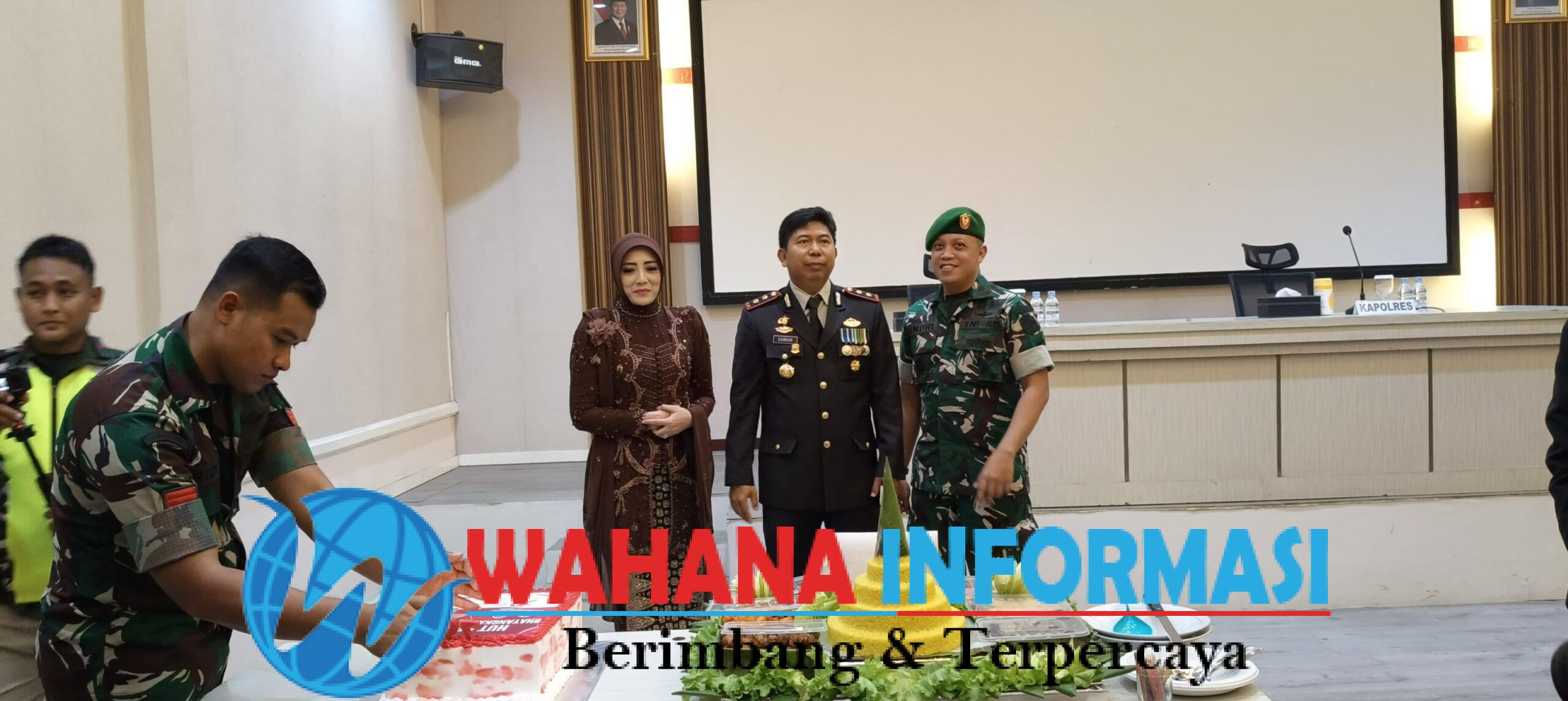 HUT Bhayangkara ke-79, Dandim 0622 Berikan Kejutan untuk Polres Sukabumi
