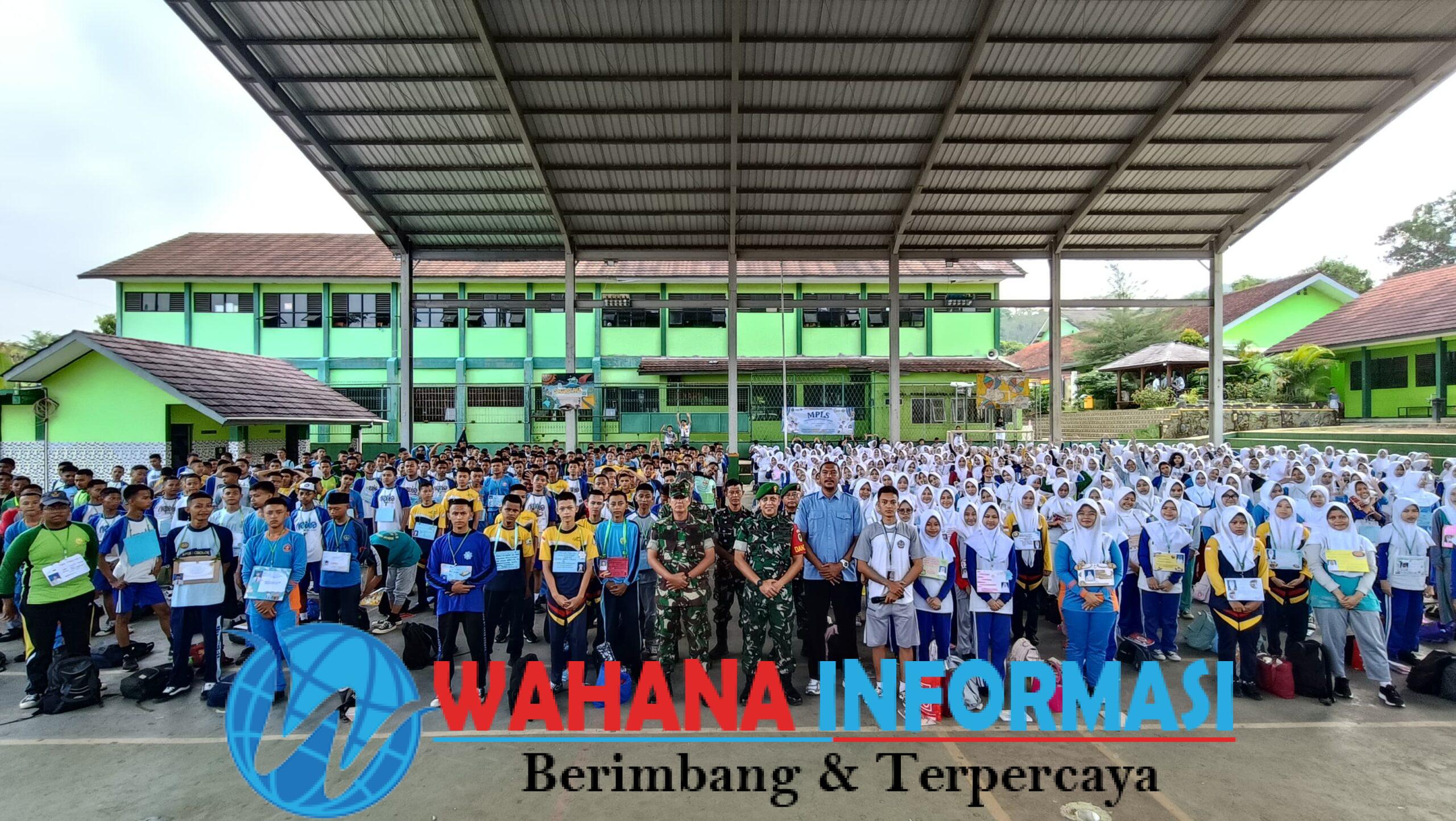 Dandim 0622/Kab.Sukabumi Berikan Wawasan Kebangsaan kepada Siswa SMAN 1 Palabuhanratu